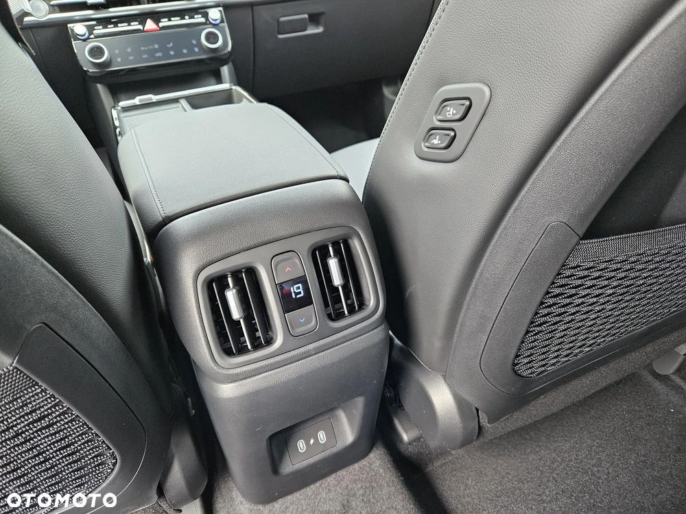 Hyundai Tucson 1.6 T-GDi Platinum 2WD DCT - 14