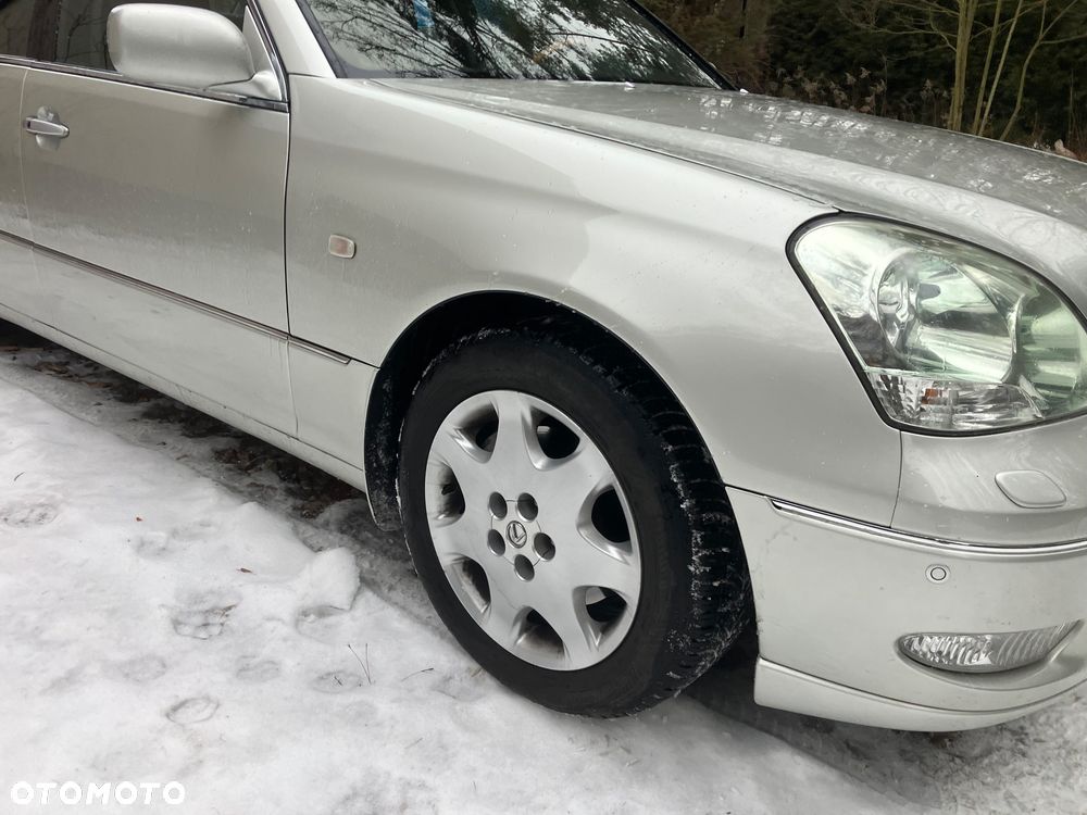 Lexus LS Prezydent - 15