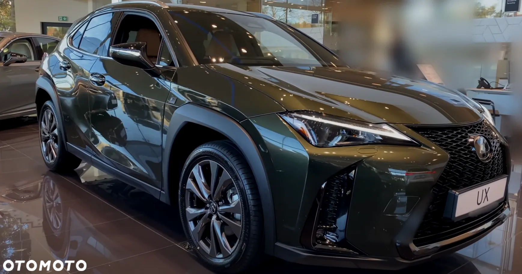 Lexus UX - 7