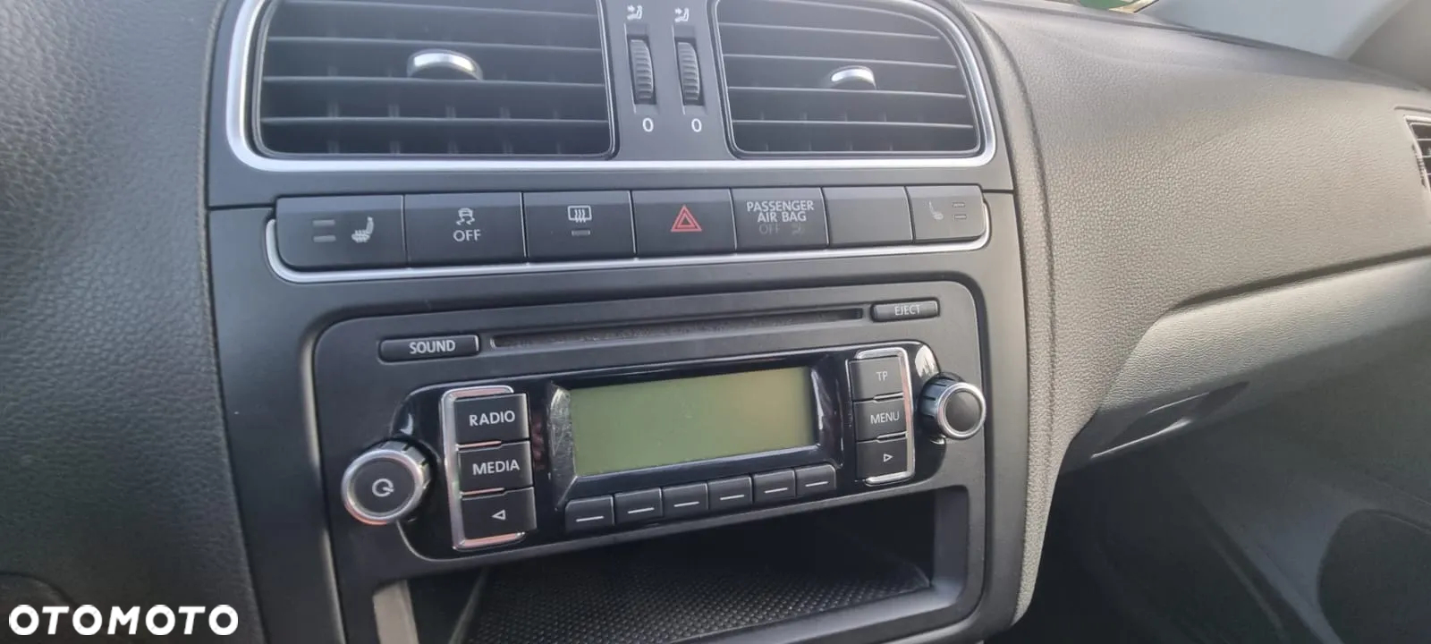 Volkswagen Polo 1.4 Comfortline - 19