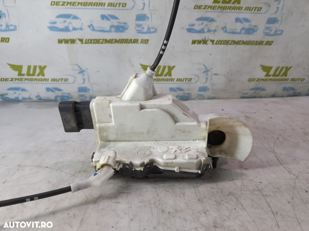 Broasca stanga fata Peugeot 3008 1 [2010 - 2013] 1.6 hdi 9HD - 2