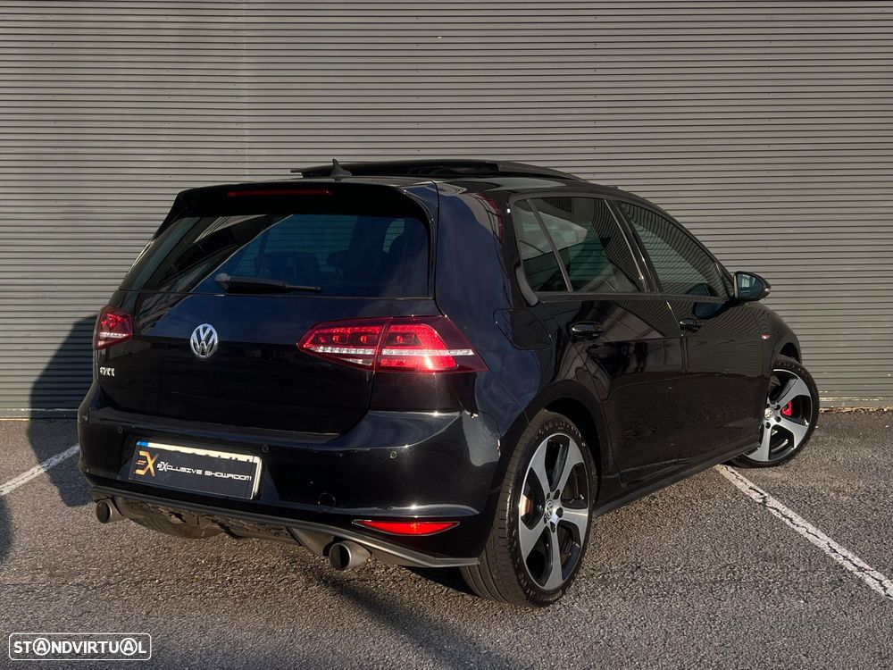 VW Golf 2.0 TSi GTi DSG - 5