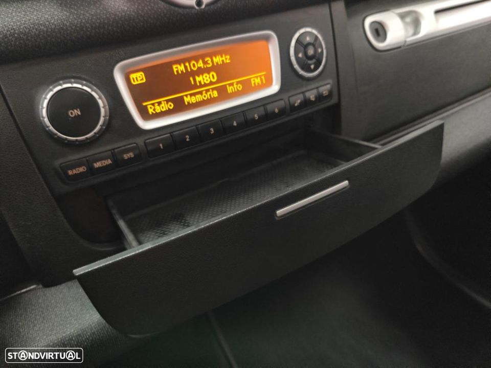 Smart ForTwo Coupé 1.0 mhd Passion 71 - 24