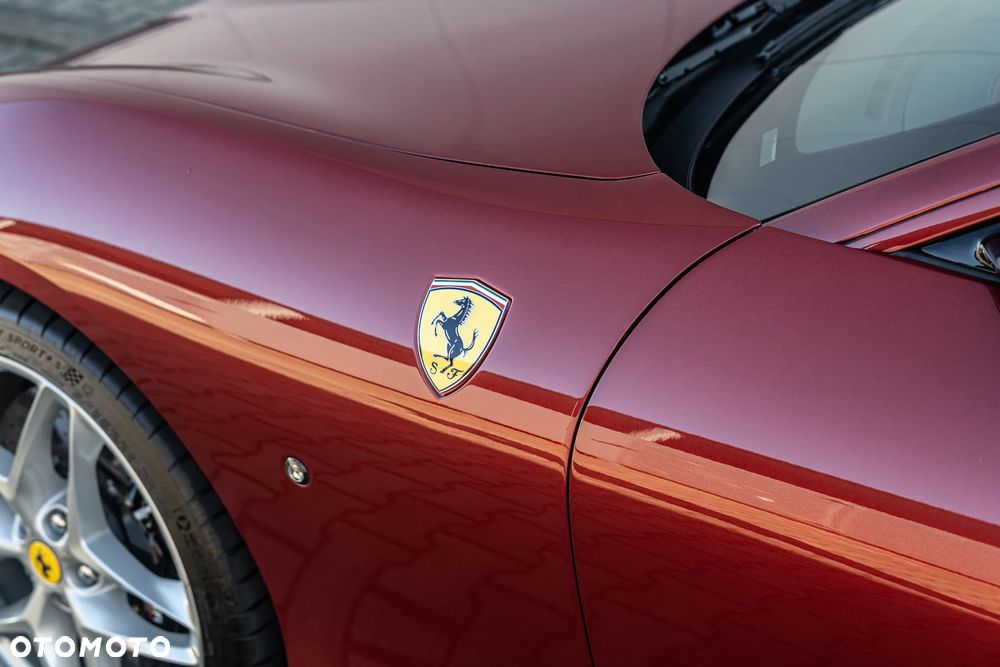Ferrari Roma - 13