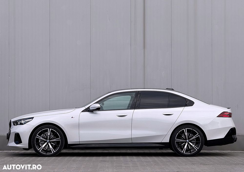 BMW Seria 5 520d xDrive AT MHEV - 10