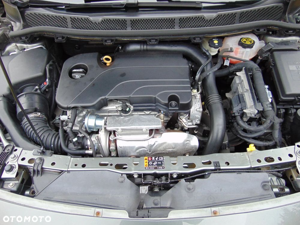 Opel Astra 1.4 Turbo Innovation - 31