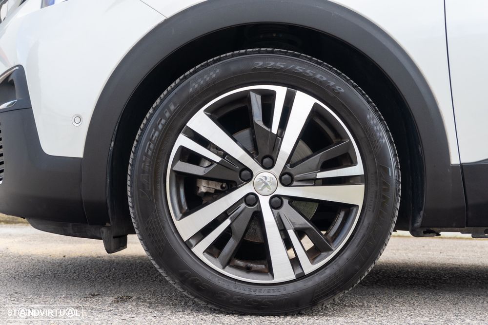 Peugeot 3008 PureTech 130 Stop & Start GPF Allure - 5