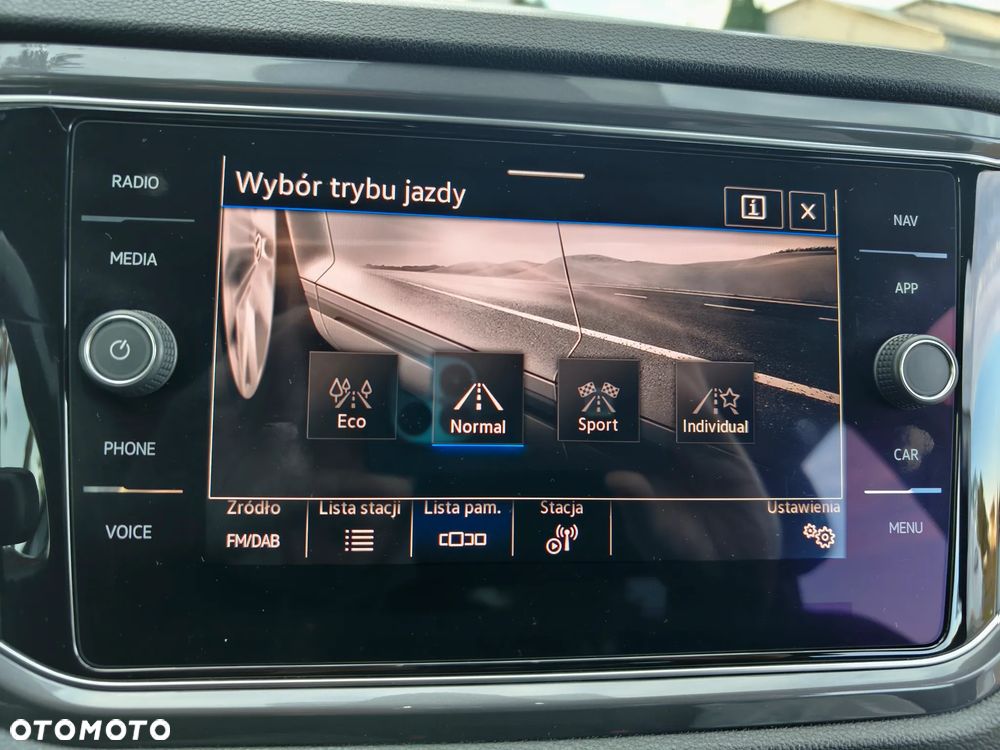 Volkswagen T-Roc 1.5 TSI ACT Premium DSG - 31