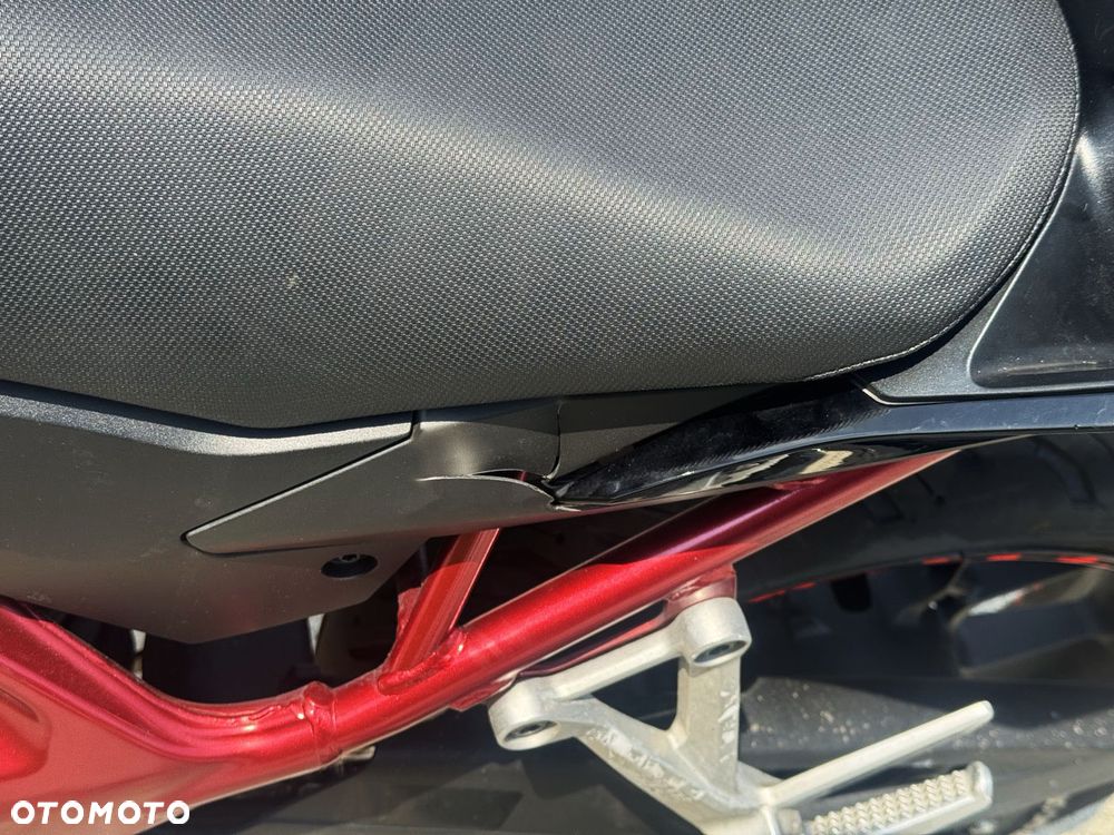 Honda Hornet - 28