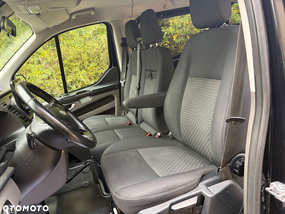 Ford Transit Custom 290 L2H1 Limited - 16