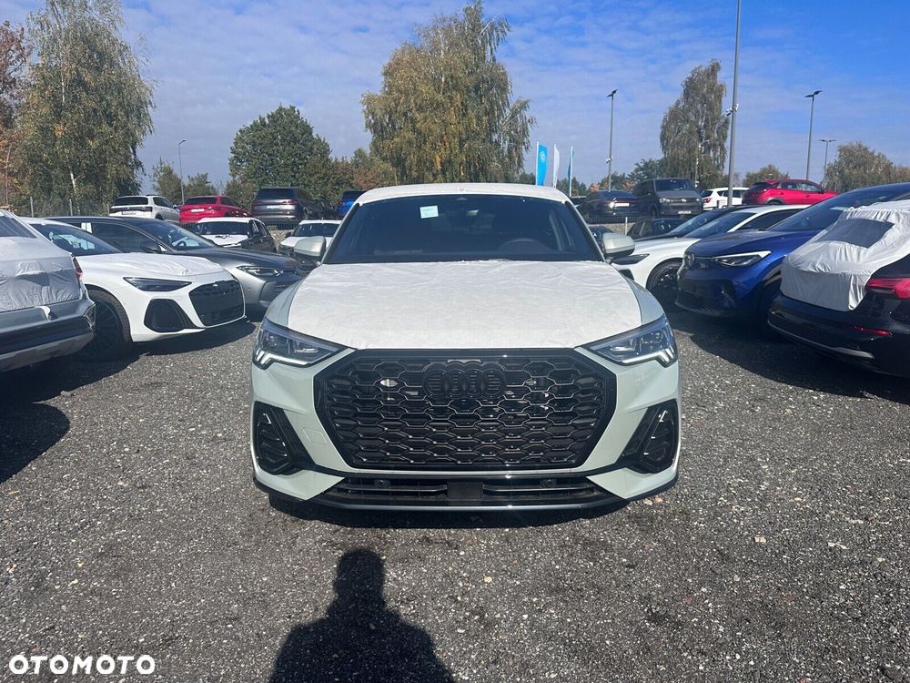 Audi Q3 Sportback - 4