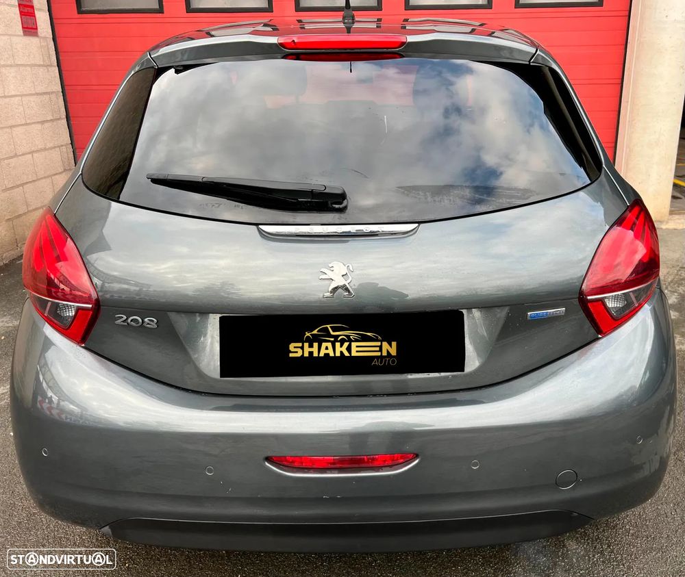 Peugeot 208 82 PureTech Style - 4