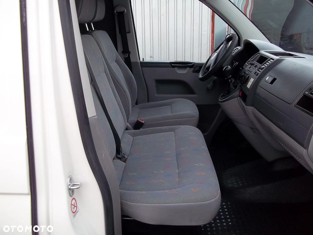 Volkswagen transporter T5 - 7