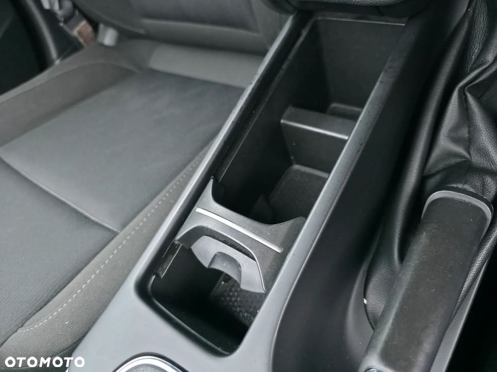 Opel Insignia 1.8 Cosmo - 34