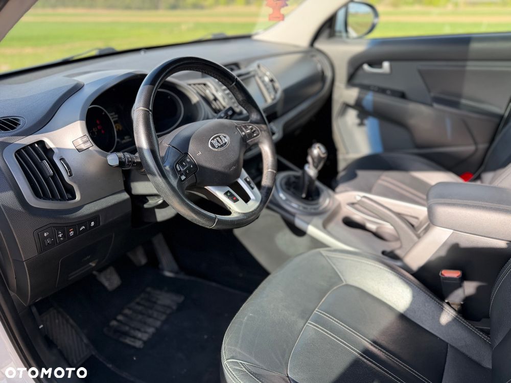 Kia Sportage 1.7 CRDI 2WD ISG Dream-Team Edition - 11