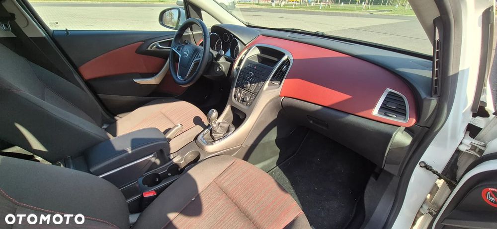 Opel Astra 1.4 ecoFLEX - 20