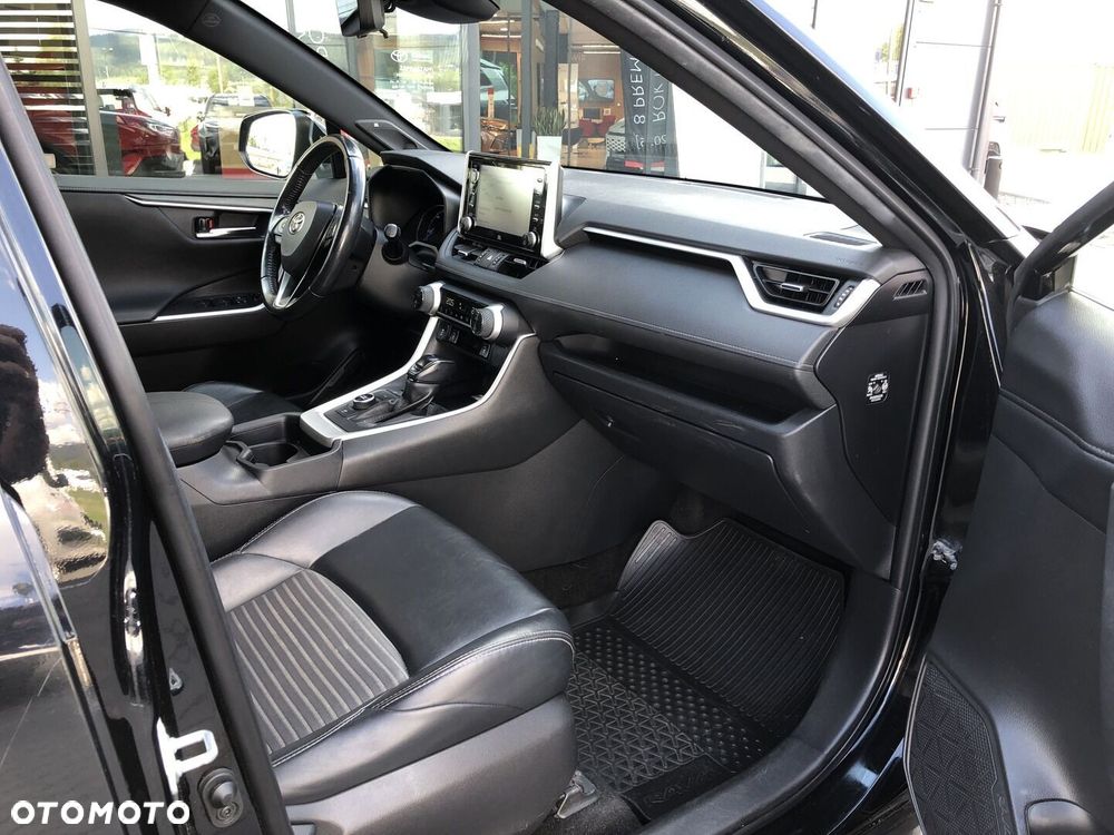Toyota RAV4 - 21