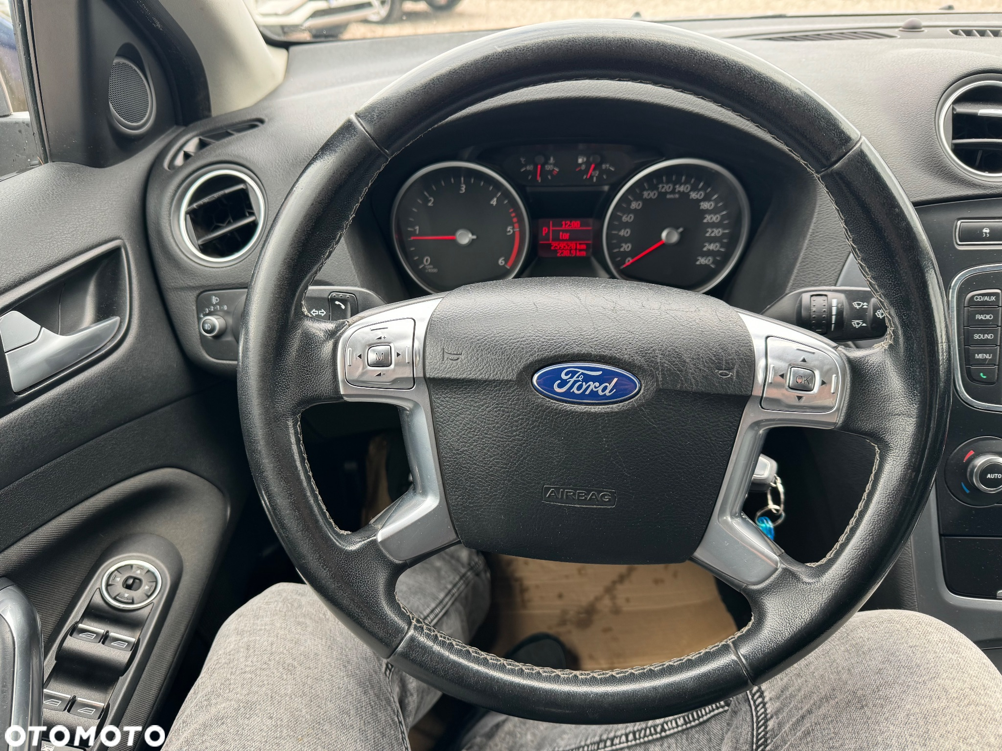Ford Mondeo - 21