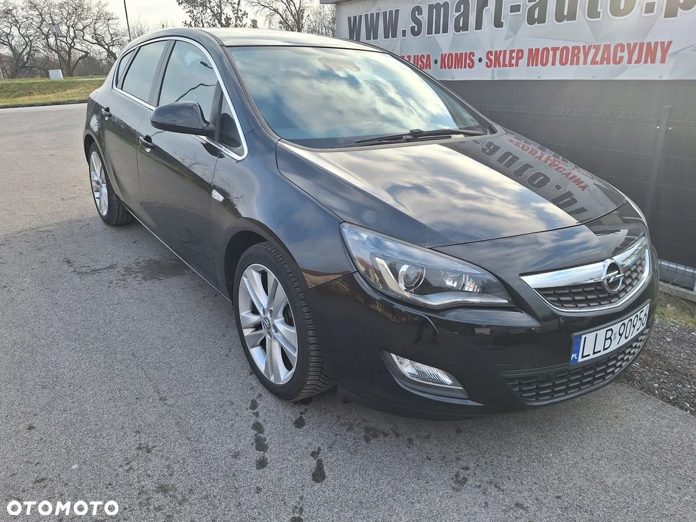 Opel Astra 1.4 Turbo Cosmo - 9