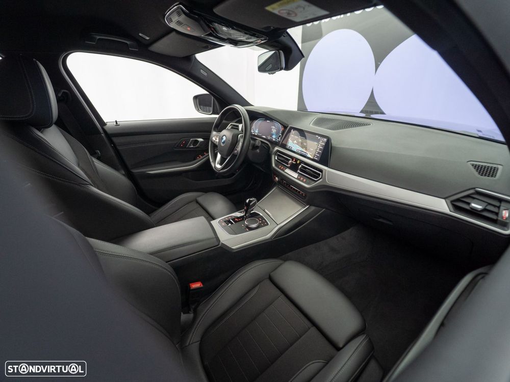 BMW 320 e Corporate Edition Auto - 41
