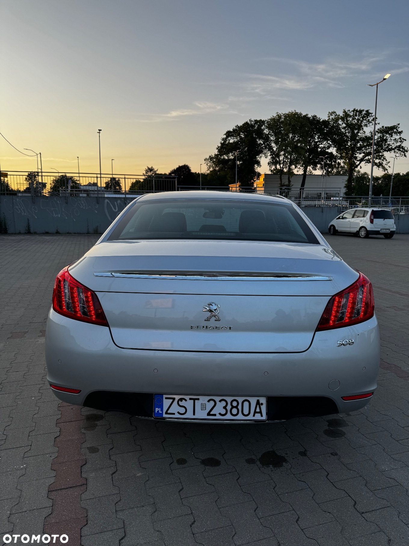 Peugeot 508 1.6 T Active - 4