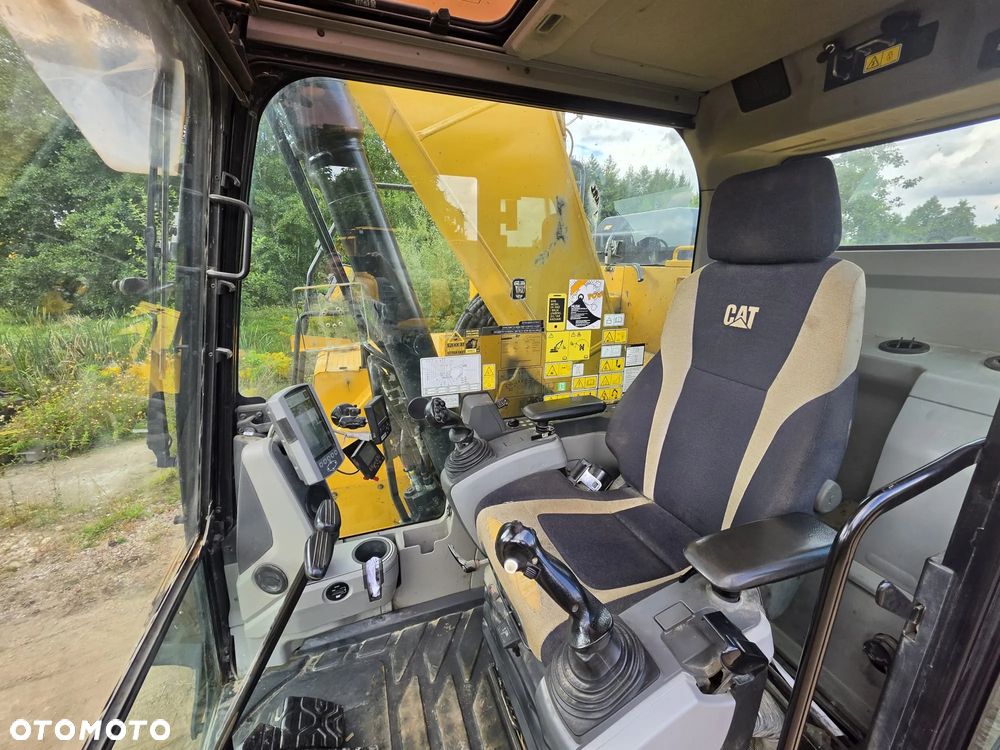 Caterpillar 325 FLCR, 325FLCR - 16