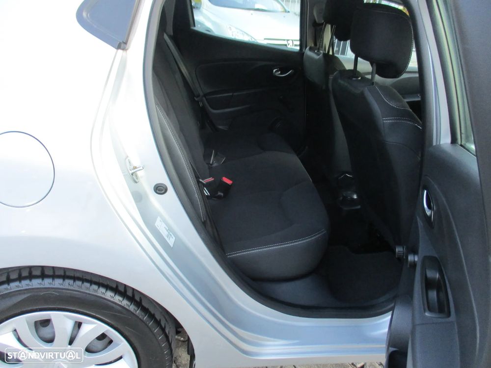 Renault Clio 1.5 dCi Zen - 21