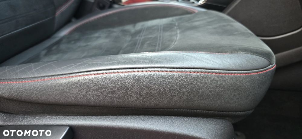 Ford Kuga 1.5 EcoBoost FWD ST-Line Black ASS MMT6 - 13