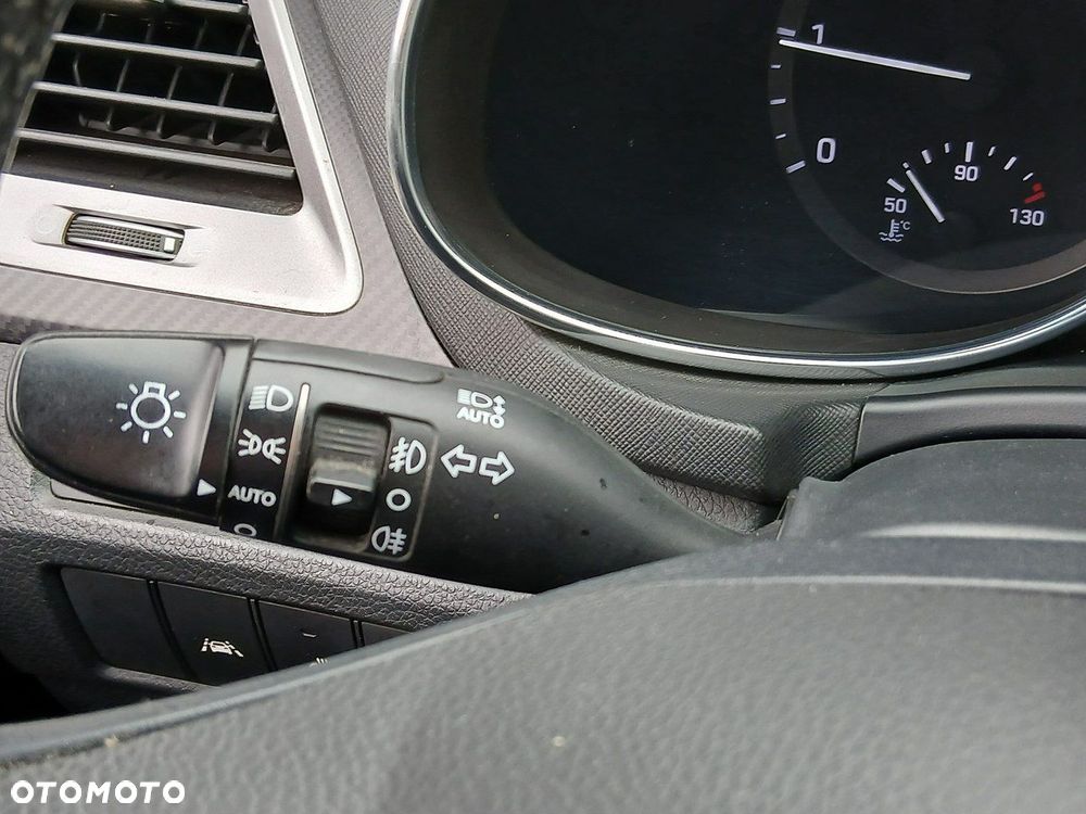 Hyundai Santa Fe - 33