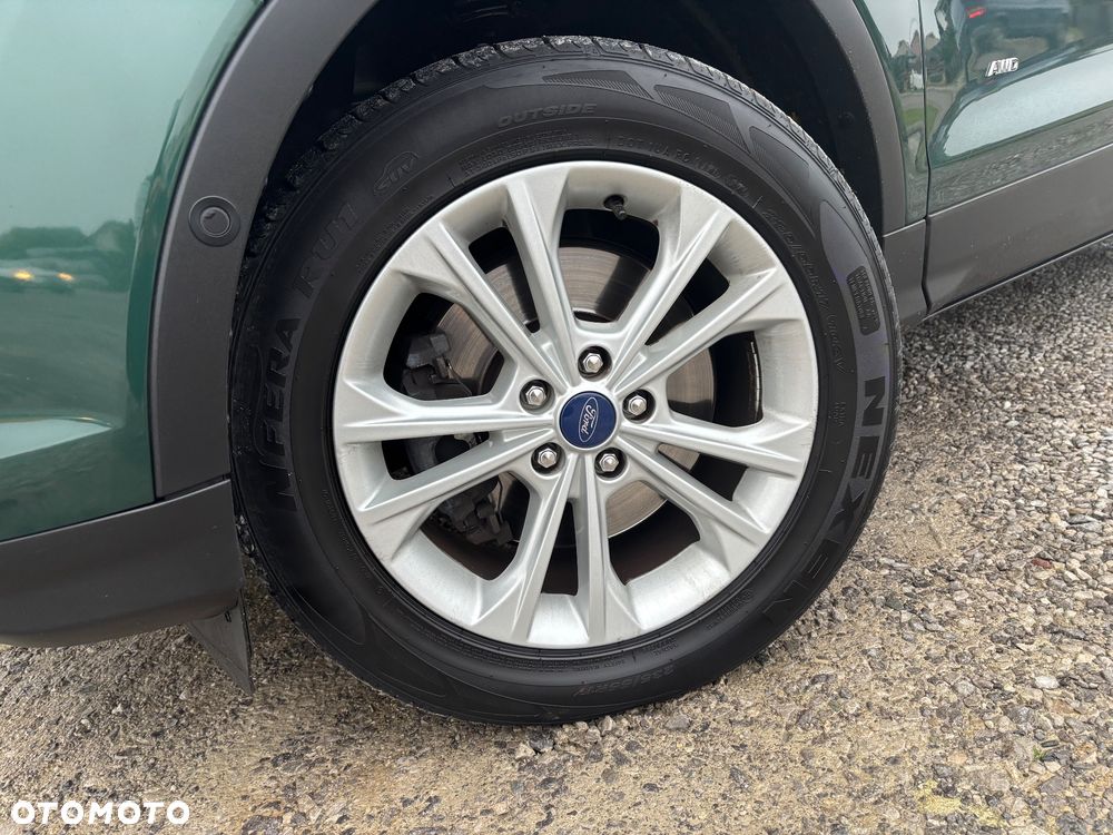 Ford Kuga - 22