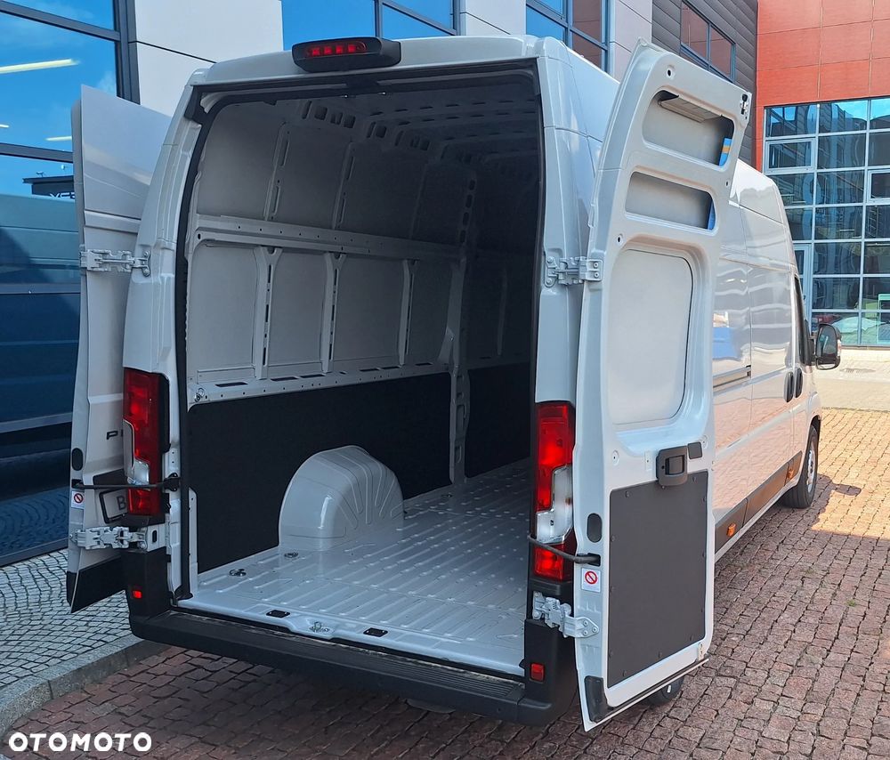 Peugeot Boxer Furgon L4H3 3.5T Heavy Diesel 2.2 180 KM Automat - 28