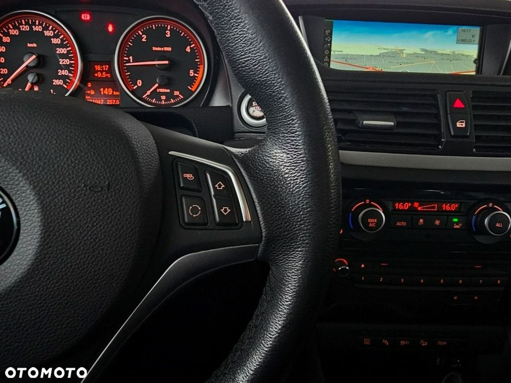 BMW X1 - 14