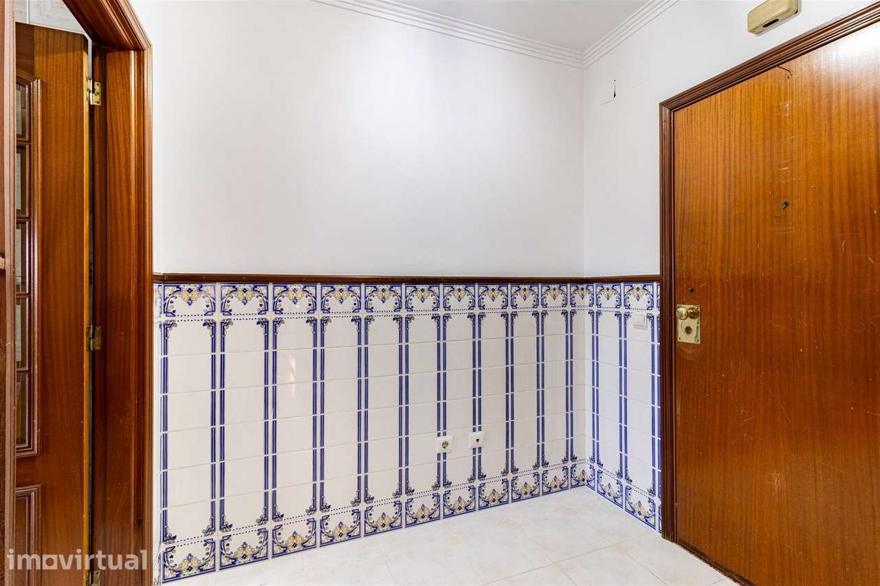 Apartamento T3 Venda em Oliveira de Azeméis, Santiago de Riba-Ul, Ul, - Grande imagem: 2/35