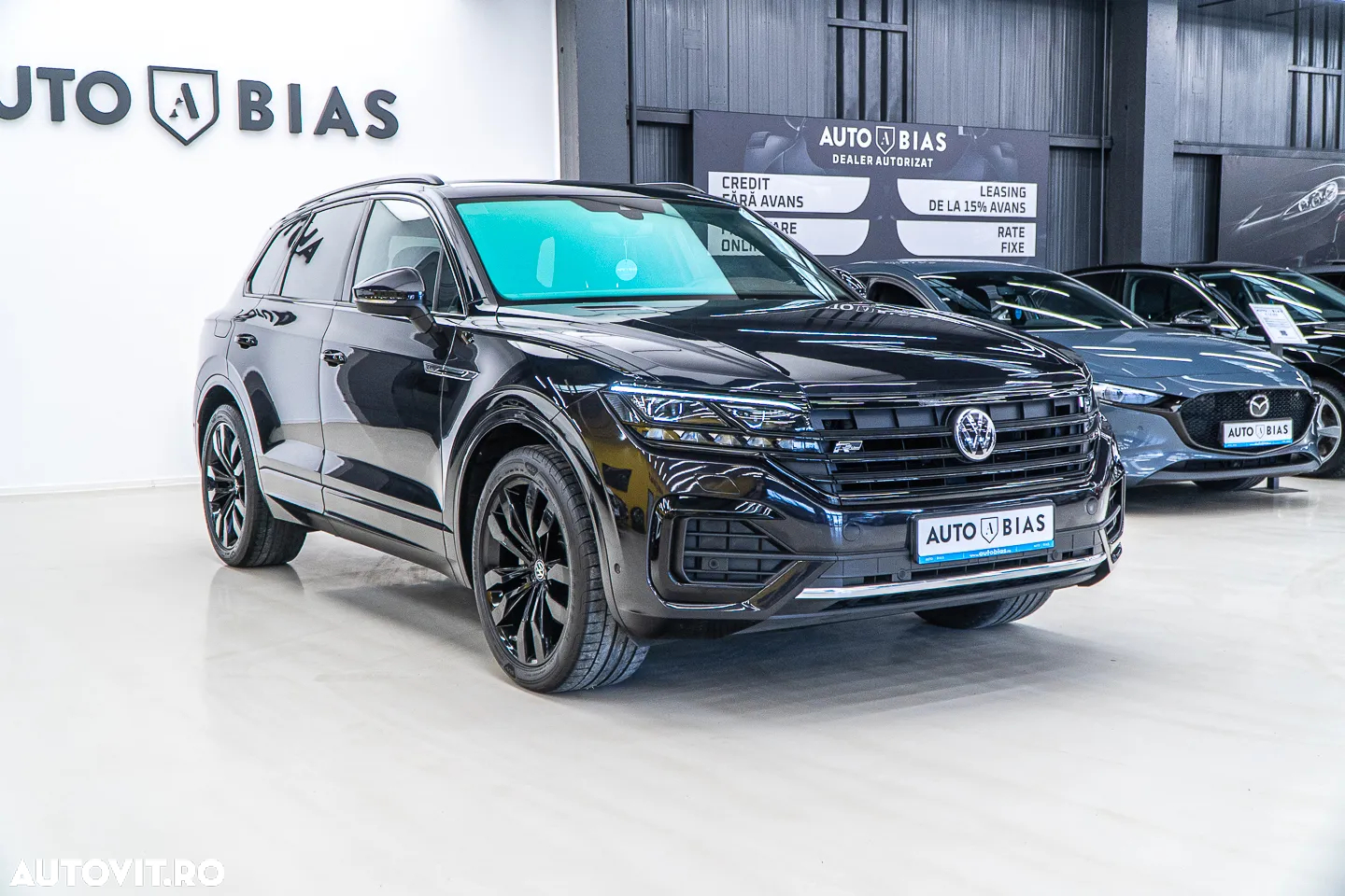 Volkswagen Touareg 3.0 V6 TDI 4Motion DPF Automatik R-Line - 4
