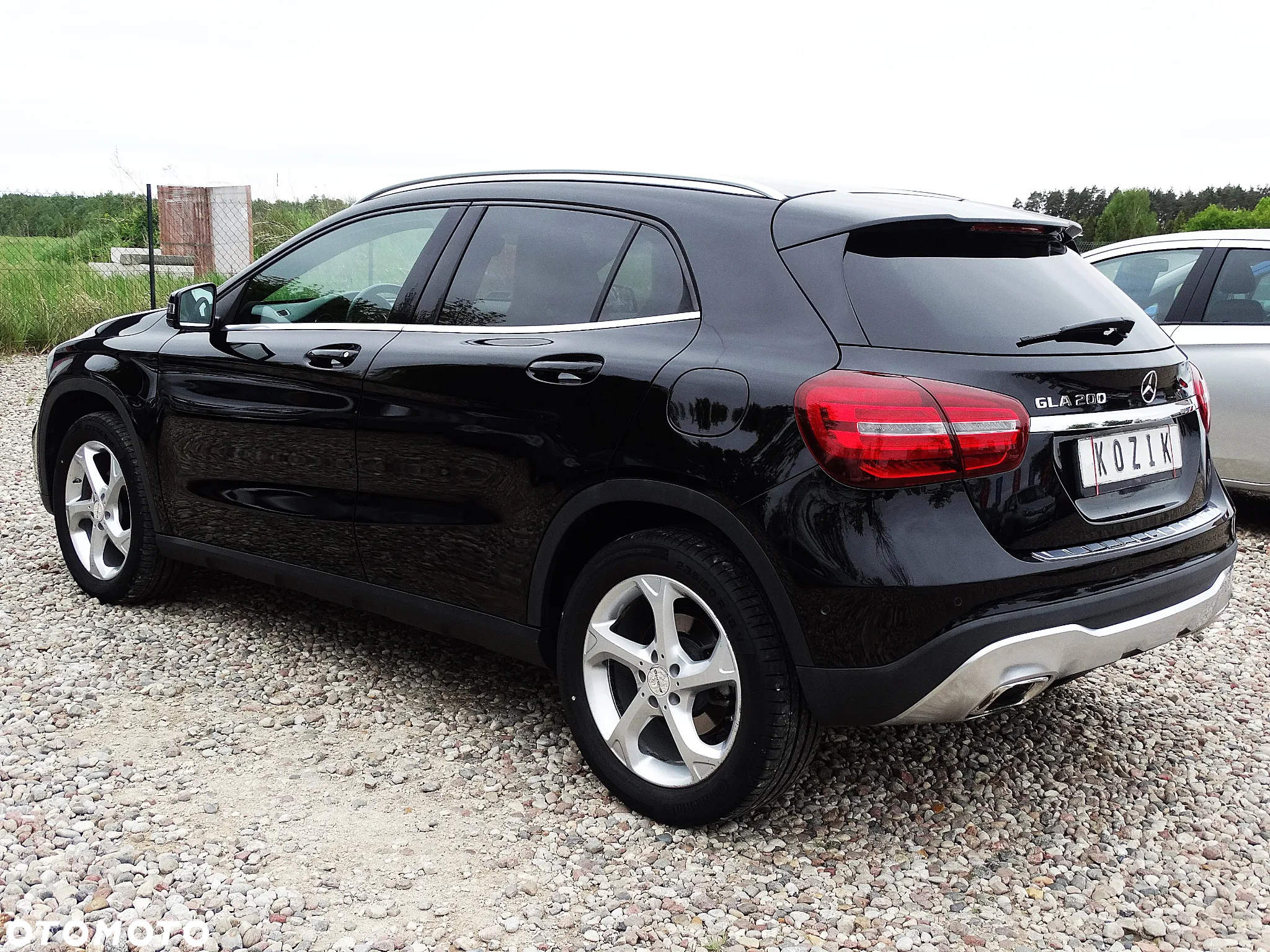 Mercedes-Benz GLA 200 7G-DCT Urban - 14