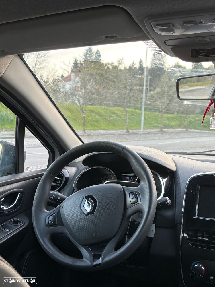 Renault Clio 1.5 dCi Limited - 12