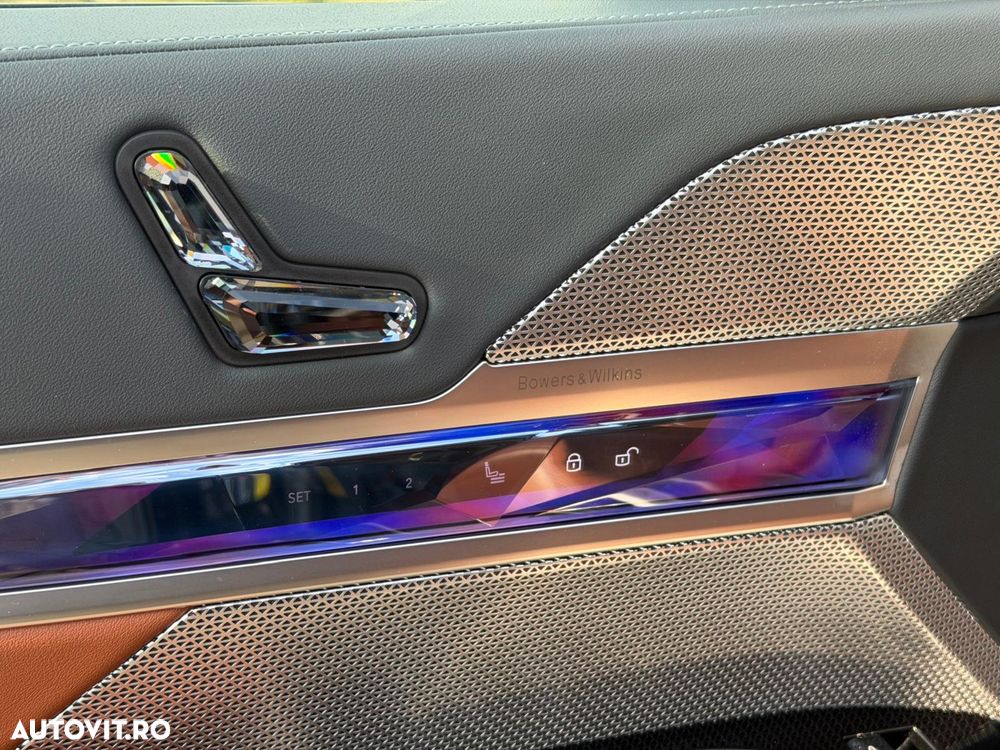 BMW i7 eDrive50 - 18