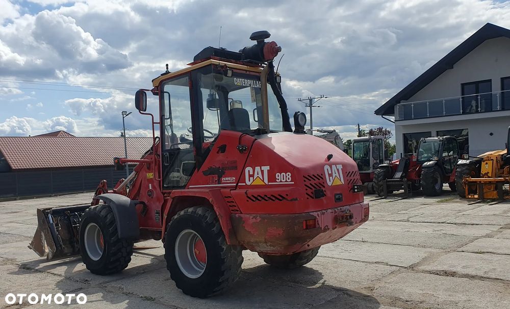 Caterpillar 908 - 9