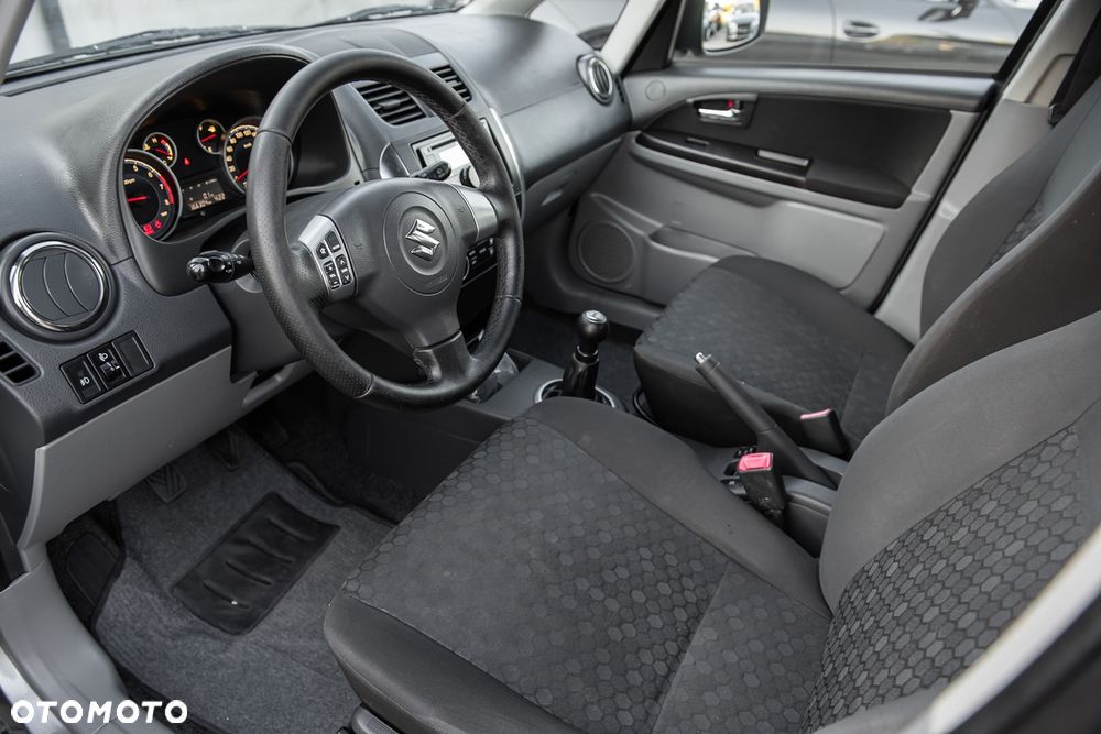 Suzuki SX4 Classic 1.6 VVT 4x4 Style - 16