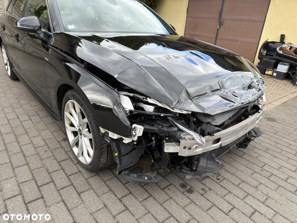 Audi A4 Avant 30 TDI S tronic S line - 10