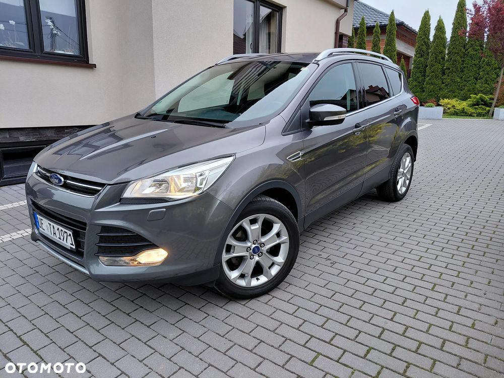 Ford Kuga 1.6 EcoBoost 2x4 Titanium - 13