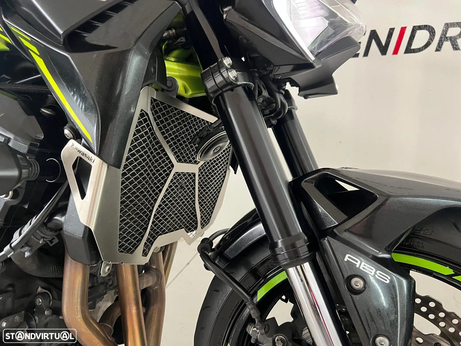 Kawasaki Z 900 - 6