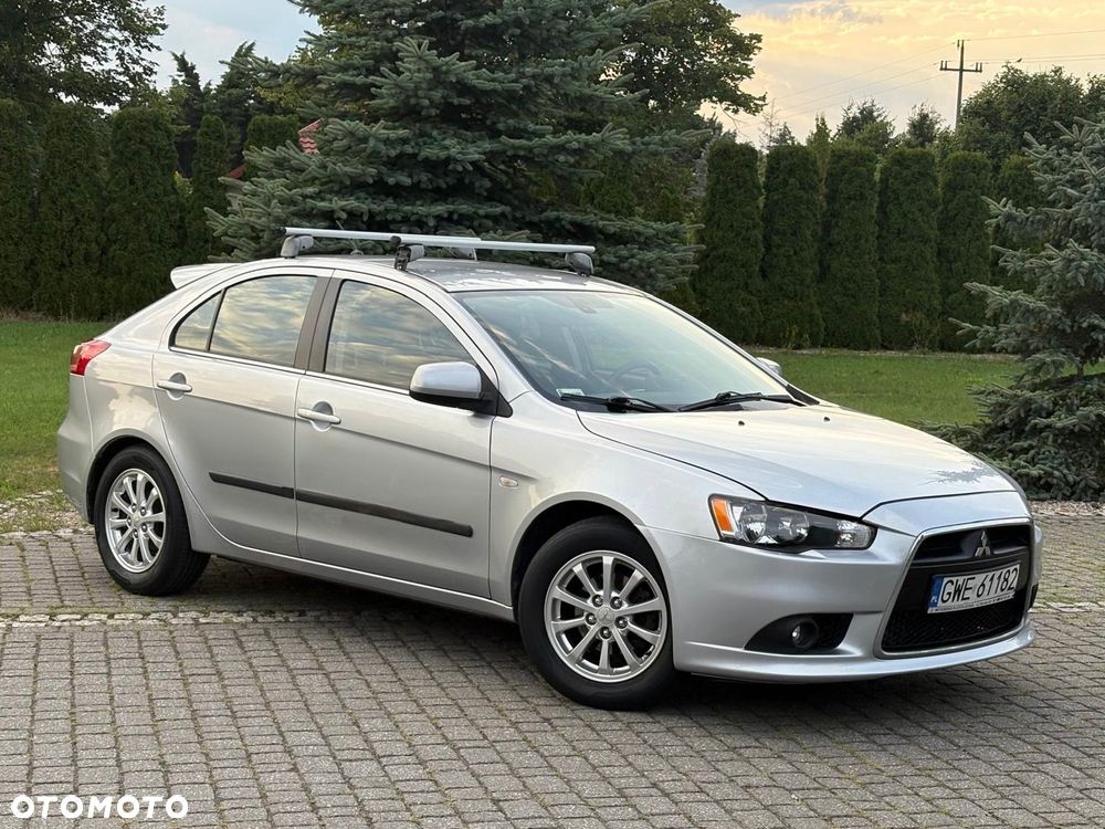 Mitsubishi Lancer 1.6 Invite - 27
