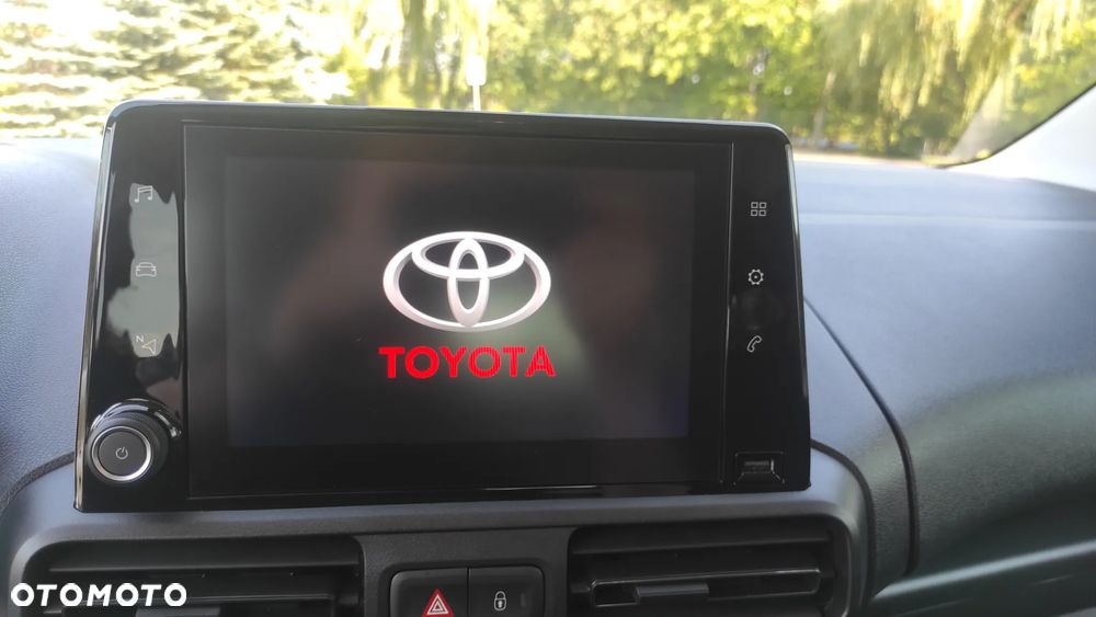 Toyota Proace City Verso Long 1.2 D-4T Business - 25