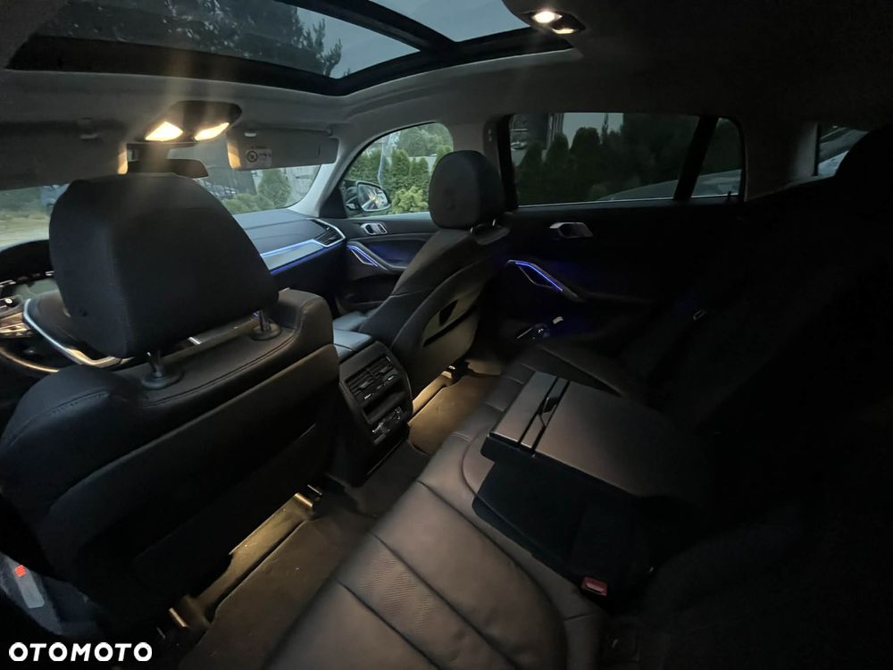 BMW X6 xDrive30d mHEV - 9