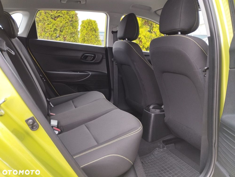 Hyundai i20 1.2 Modern - 11