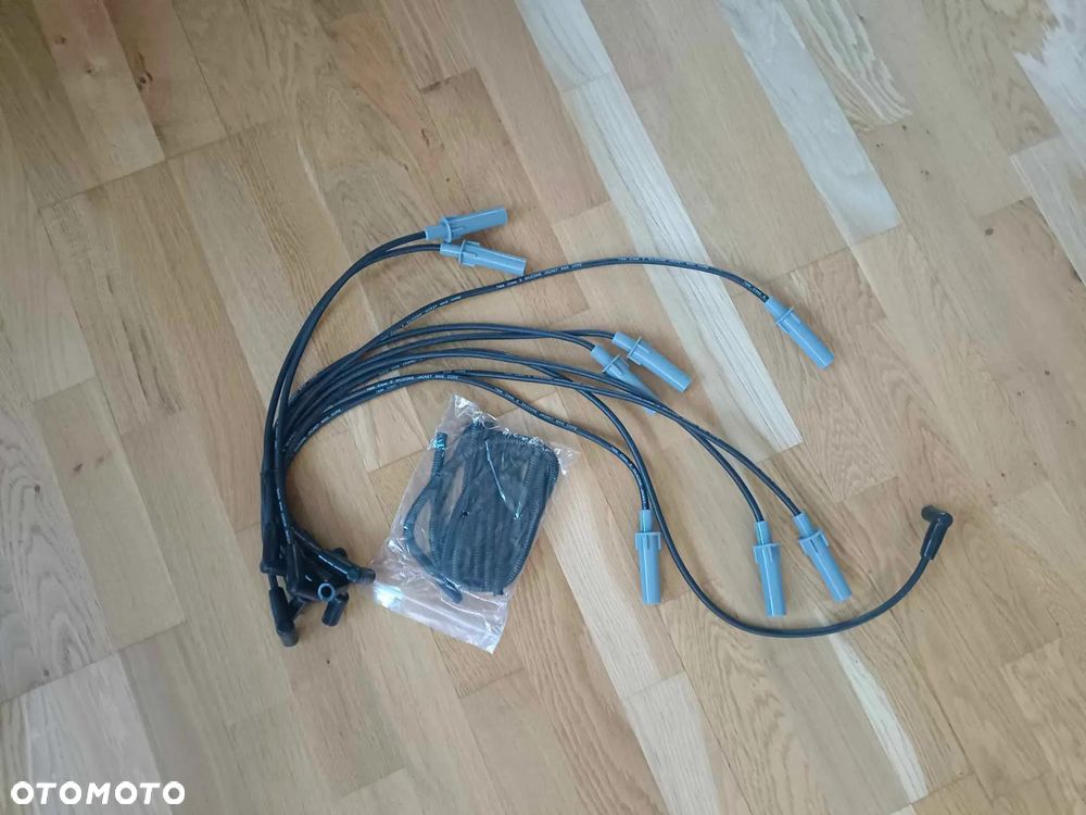 kable przewody zapłonowe DODGE 5.2 5.9 V8 1992-2003 RAM PICKUP 1500 2500 3500 RAMCHARGER D150 D250 D350 W150 W250 W350 VAN B150 B1500 B250 B2500 B350 B3500 DAKOTA DURANGO 5.2L 5.9L - 2