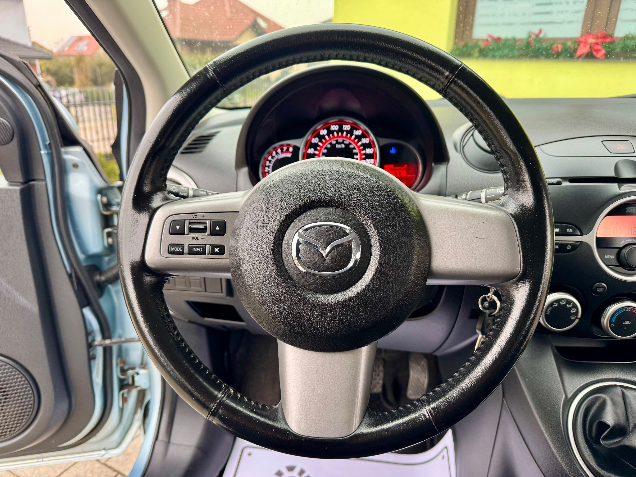 Mazda 2 1.3 Dynamic - 14