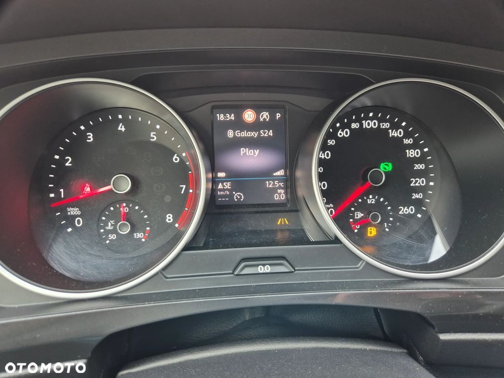 Volkswagen Tiguan - 31