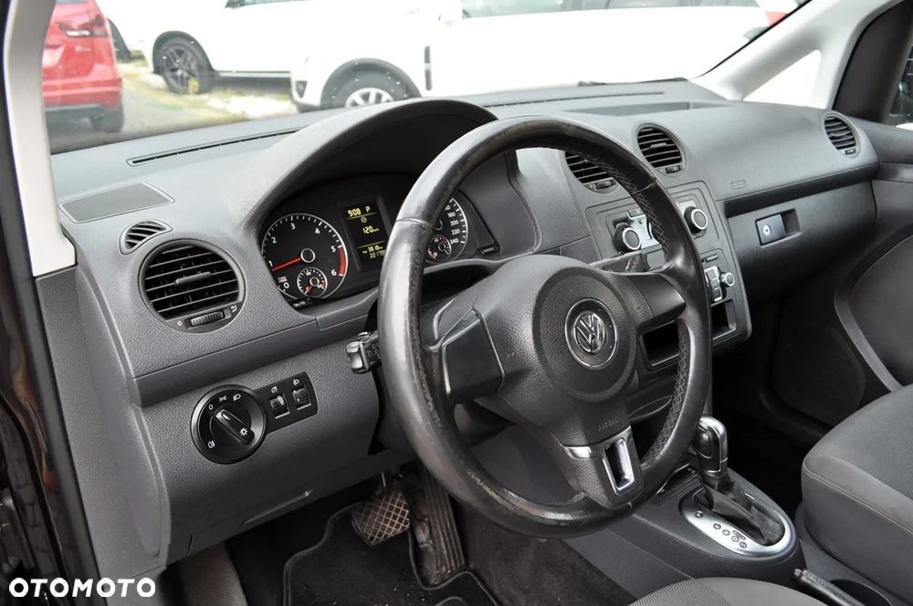 Volkswagen Caddy Comfortline DSG - 11